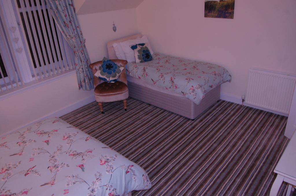 Dawn Break Bed & Breakfast Largs Bilik gambar