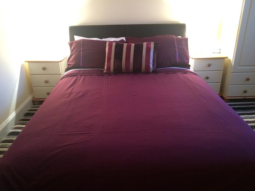 Dawn Break Bed & Breakfast Largs Bilik gambar